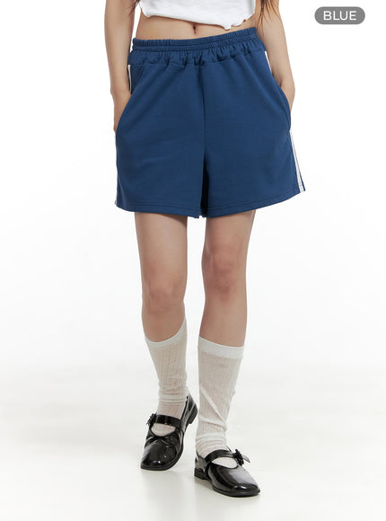 contrasting-activewear-track-shorts-cl425