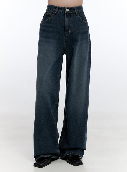 addison-washed-denim-wide-leg-jeans-on418