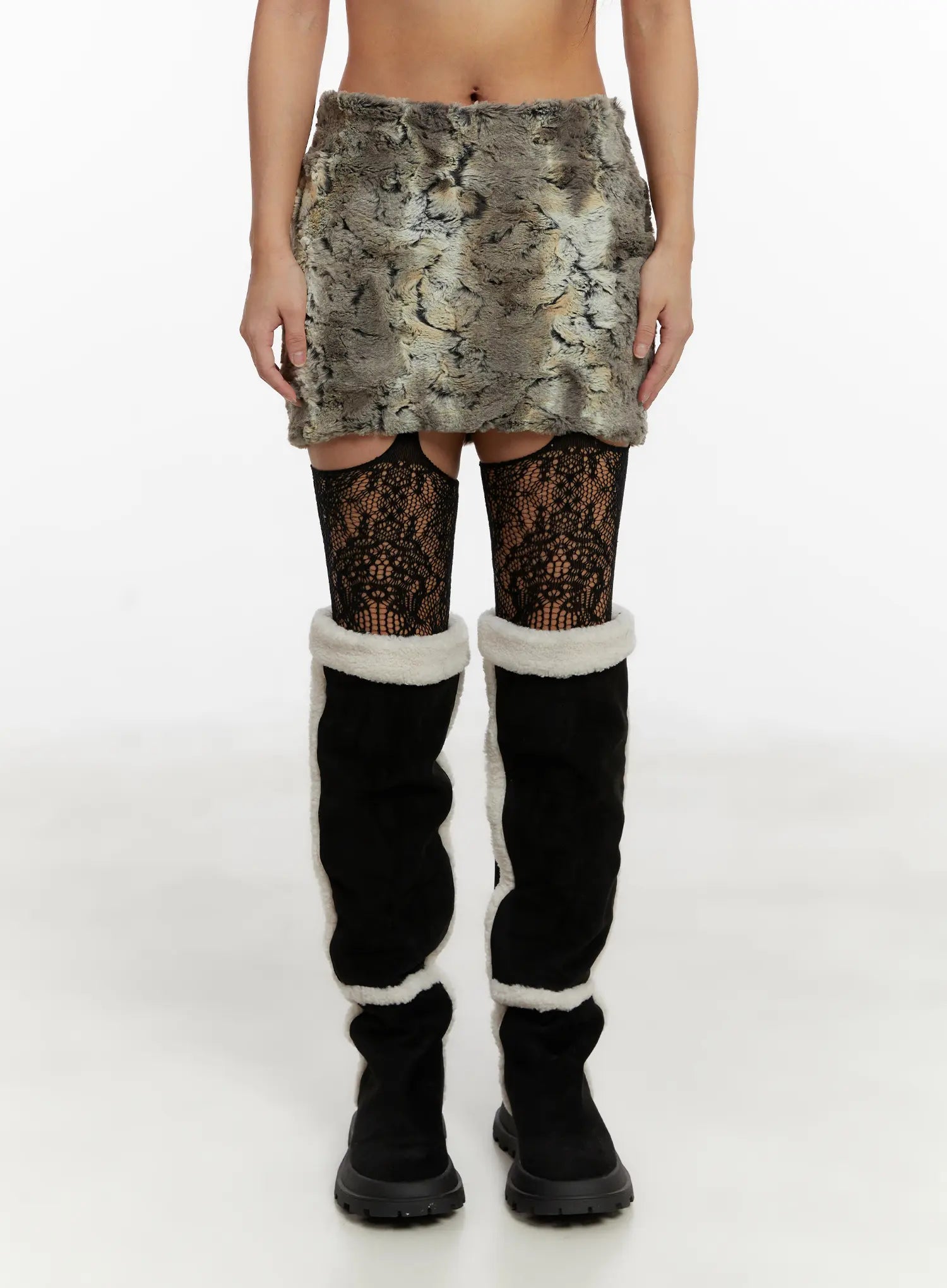 cozy-faux-fur-mini-skirt-cd517