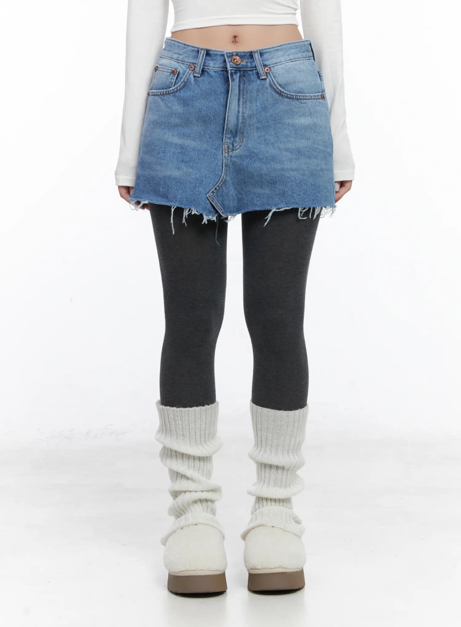 distressed-denim-mini-skirt-cn514