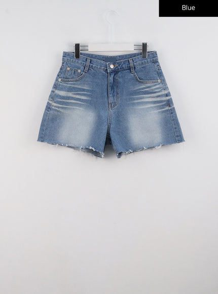 low-rise-wide-denim-shorts-cg302