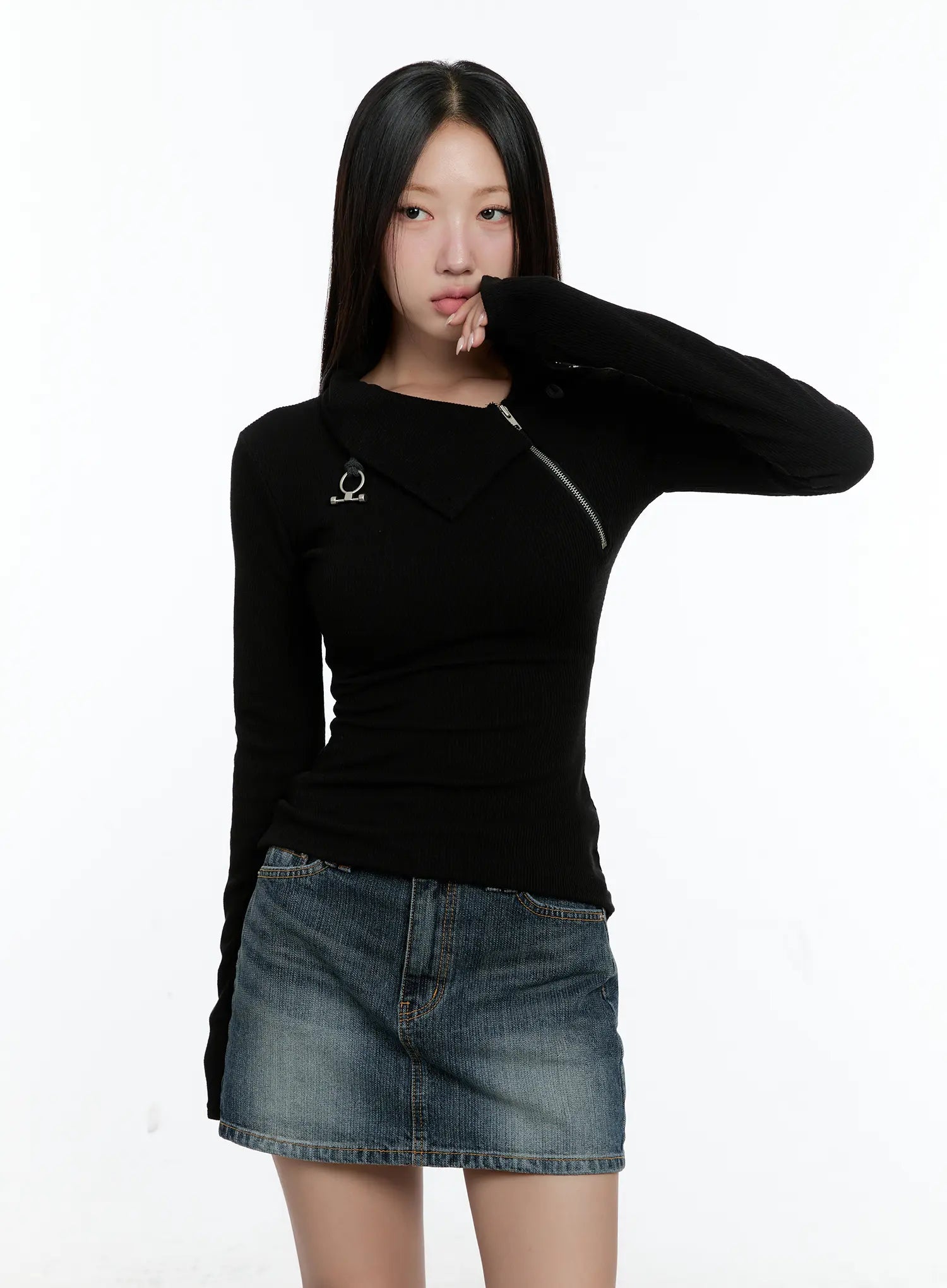 zipper-detail-rib-knit-long-sleeve-cs517