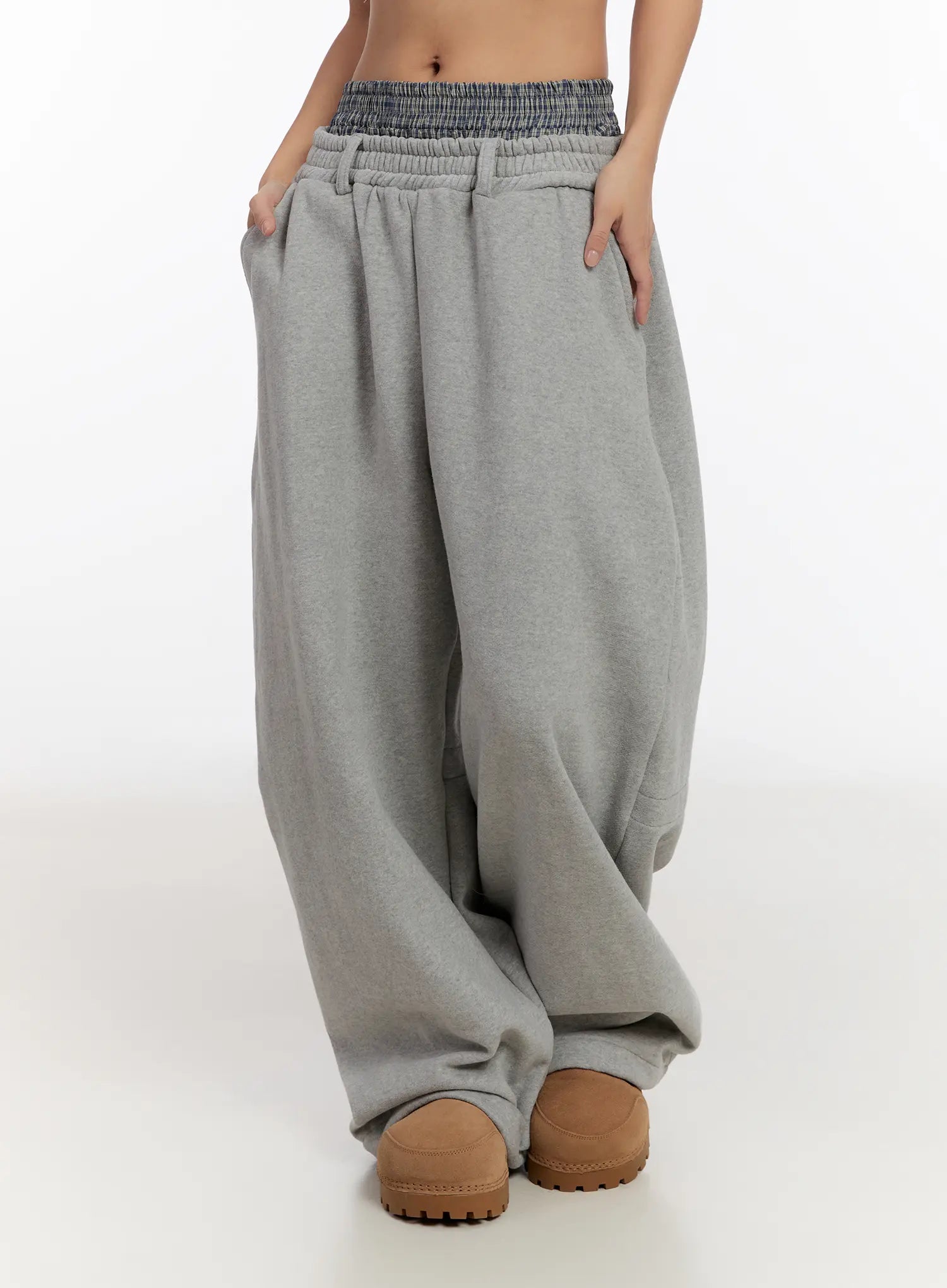 double-layered-sweatpants-cn527