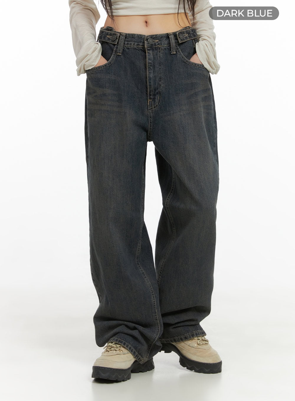 sue-strap-belted-washed-baggy-jeans-cg430