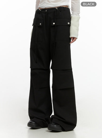 string-boot-cut-parachuate-pants-cs430