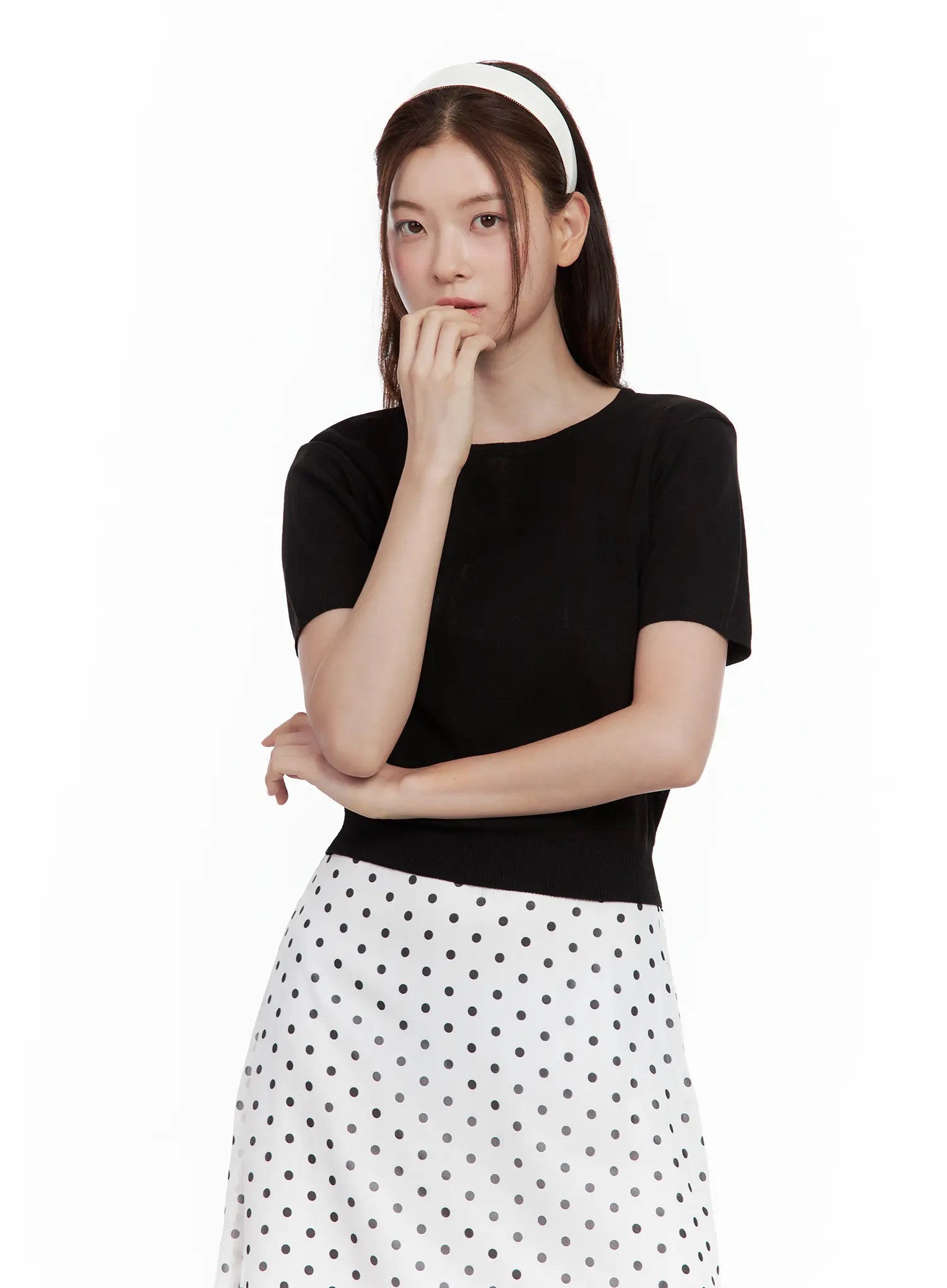 lightweight-round-neck-top