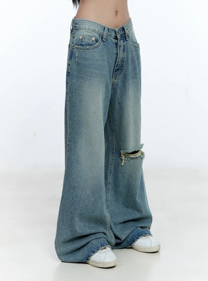 mazie-distressed-wide-leg-flare-jeans-cg512