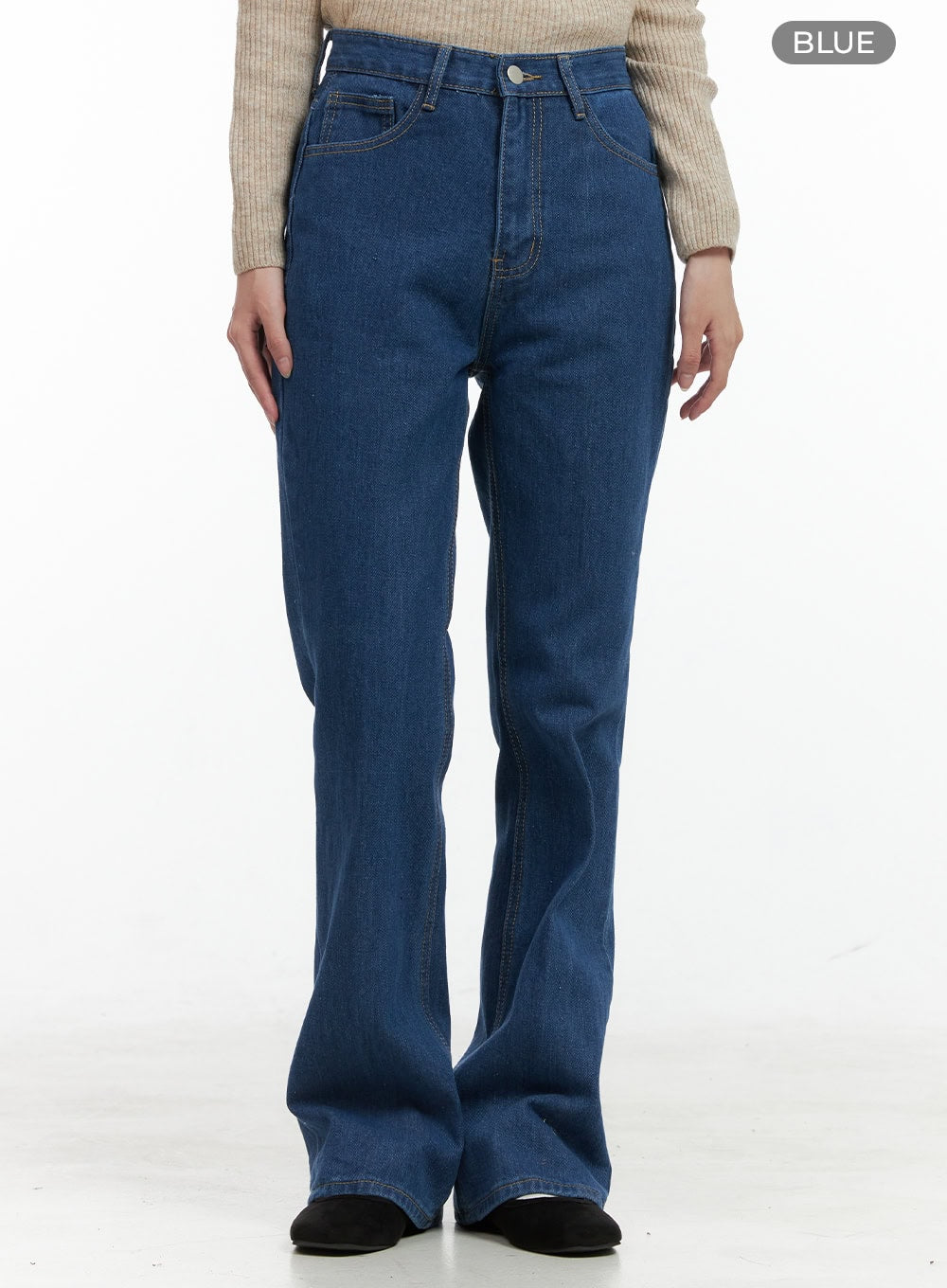Tessa Straight Jeans OG412 in blue, front waist-to-hem close-up on model, high-rise 5-pocket straight leg cotton denim, silver button and contrast topstitching detail.