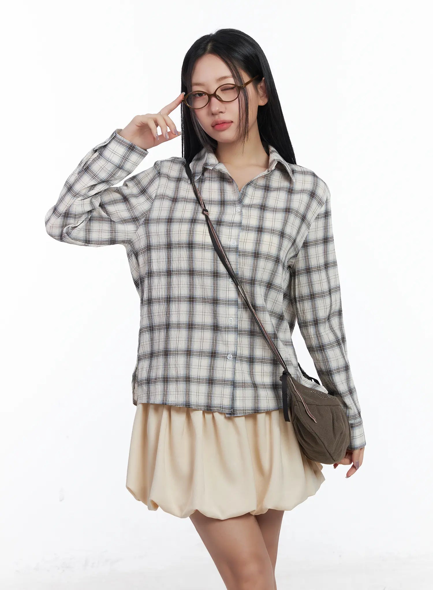 loose-fit-plaid-shirt-cj530