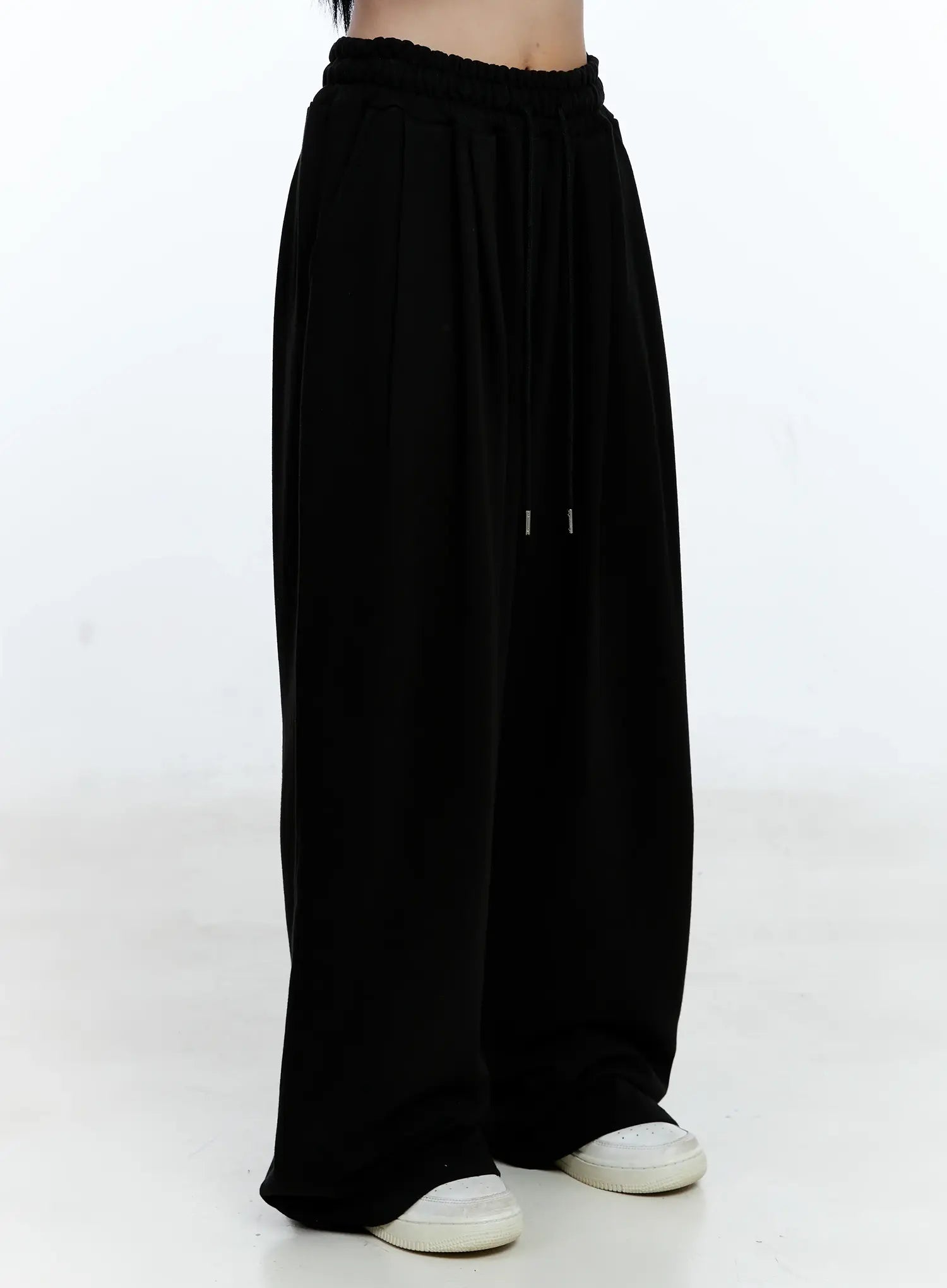 pintuck-wide-leg-trousers-cg513