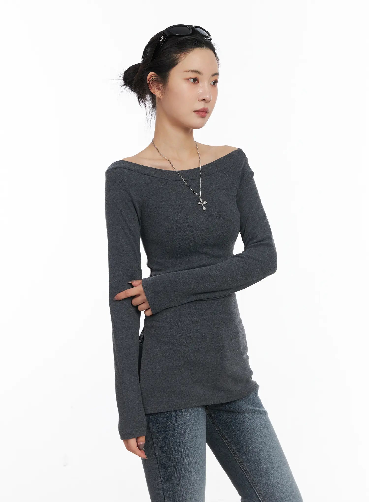 off-shoulder-slit-long-sleeve-top-cd509 / Dark gray