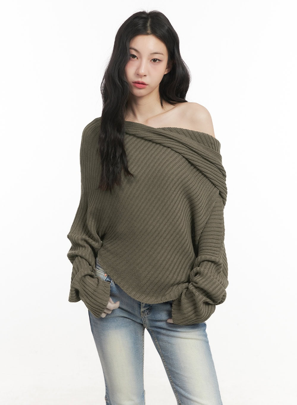ribbed-off-shoulder-hooded-sweater-cf513 / Dark green