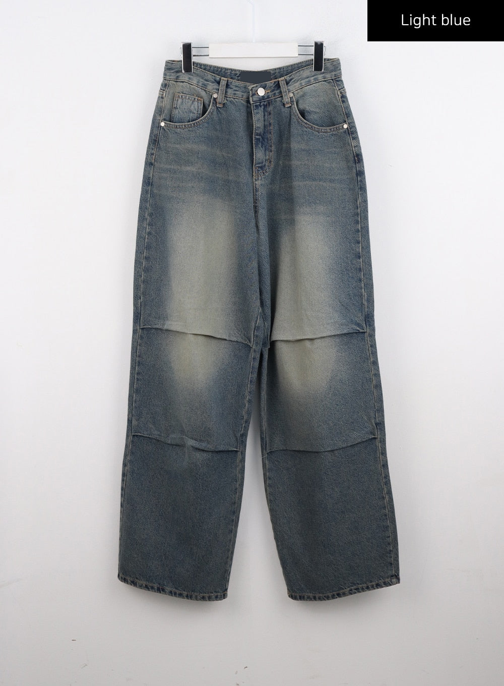 pintuck-baggy-jeans-co304 / Light blue