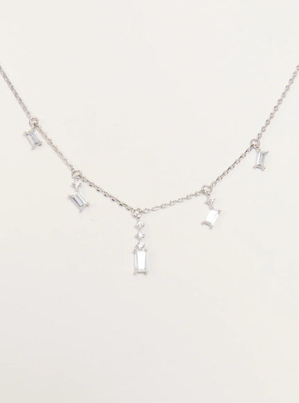 acc-lucent-charm-necklace-kc1008 / Silver