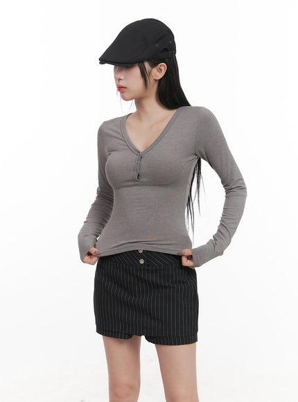 back-lace-up-henley-neck-top-cj517