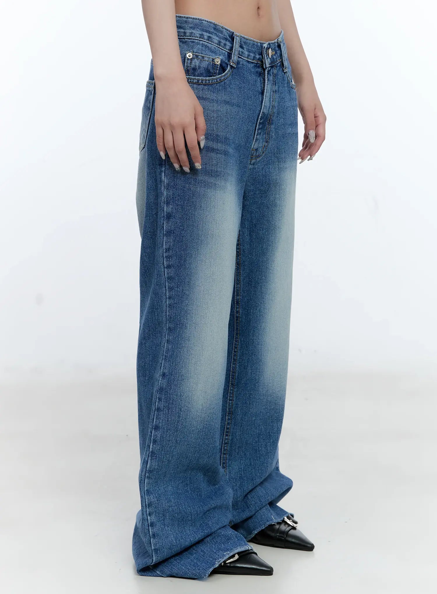 eunbyul-wide-leg-flare-denim-jeans-cl530