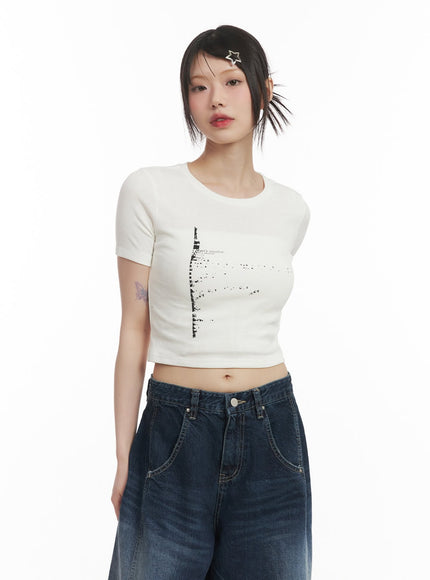 graphic-essential-crop-top-cf519