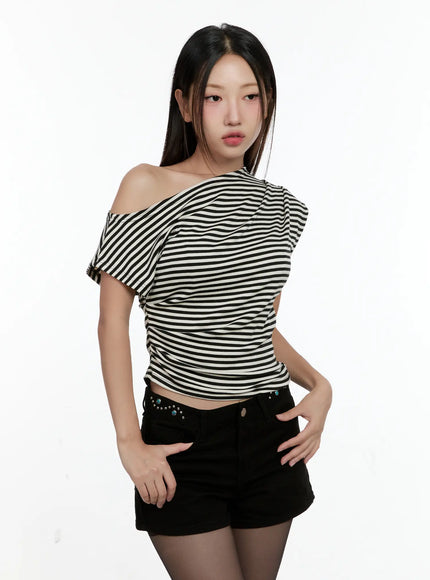 striped-asymmetric-off-shoulder-tee-cg501