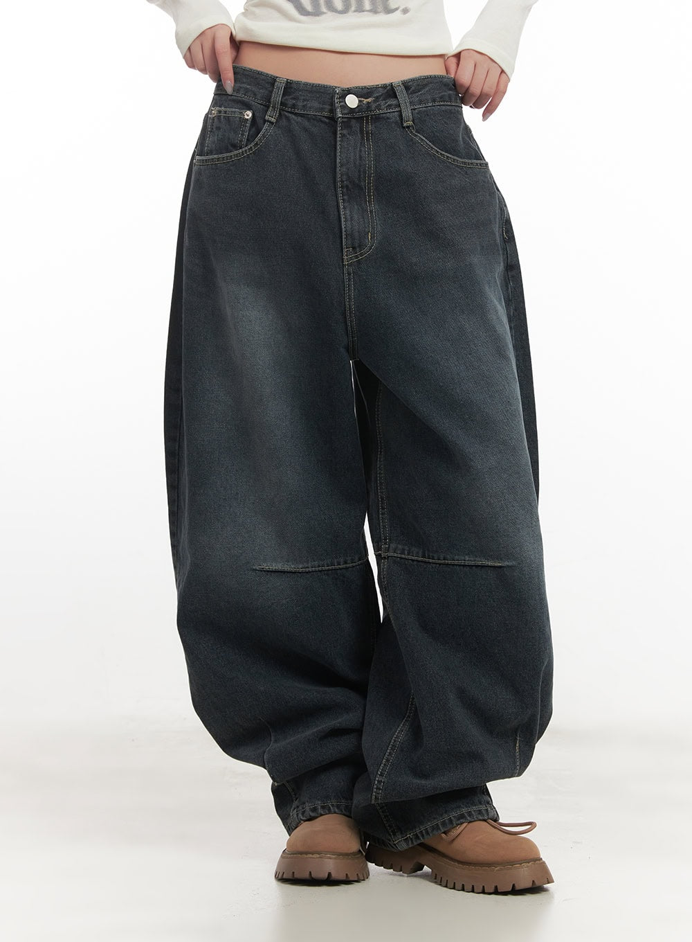 Giselle Stitched Balloon-Fit Jeans CF526 in dark blue, front waist-to-hem shot on model, showing button closure, front pockets, dual panel stitching, and full balloon volume at hem.