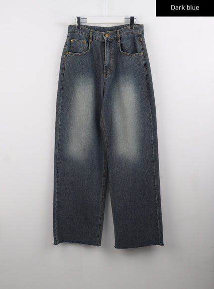 wide-fit-washed-jeans-cg314