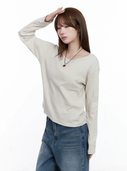 basic-crew-neck-long-sleeve-t-shirt-cg529 / Beige