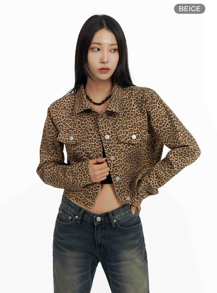 leopard-buttoned-crop-jacket-cf429 / Beige