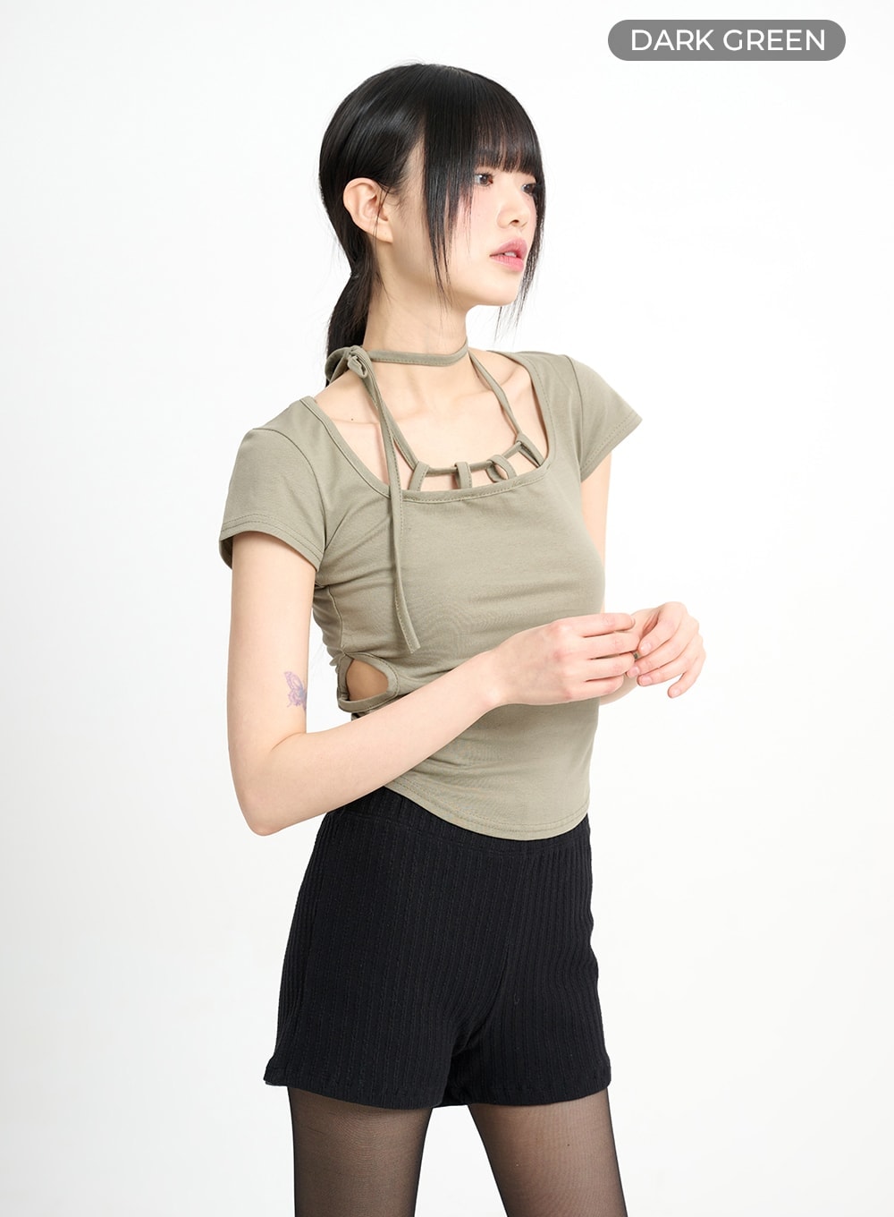 strap-cut-out-cropped-tee-cm415