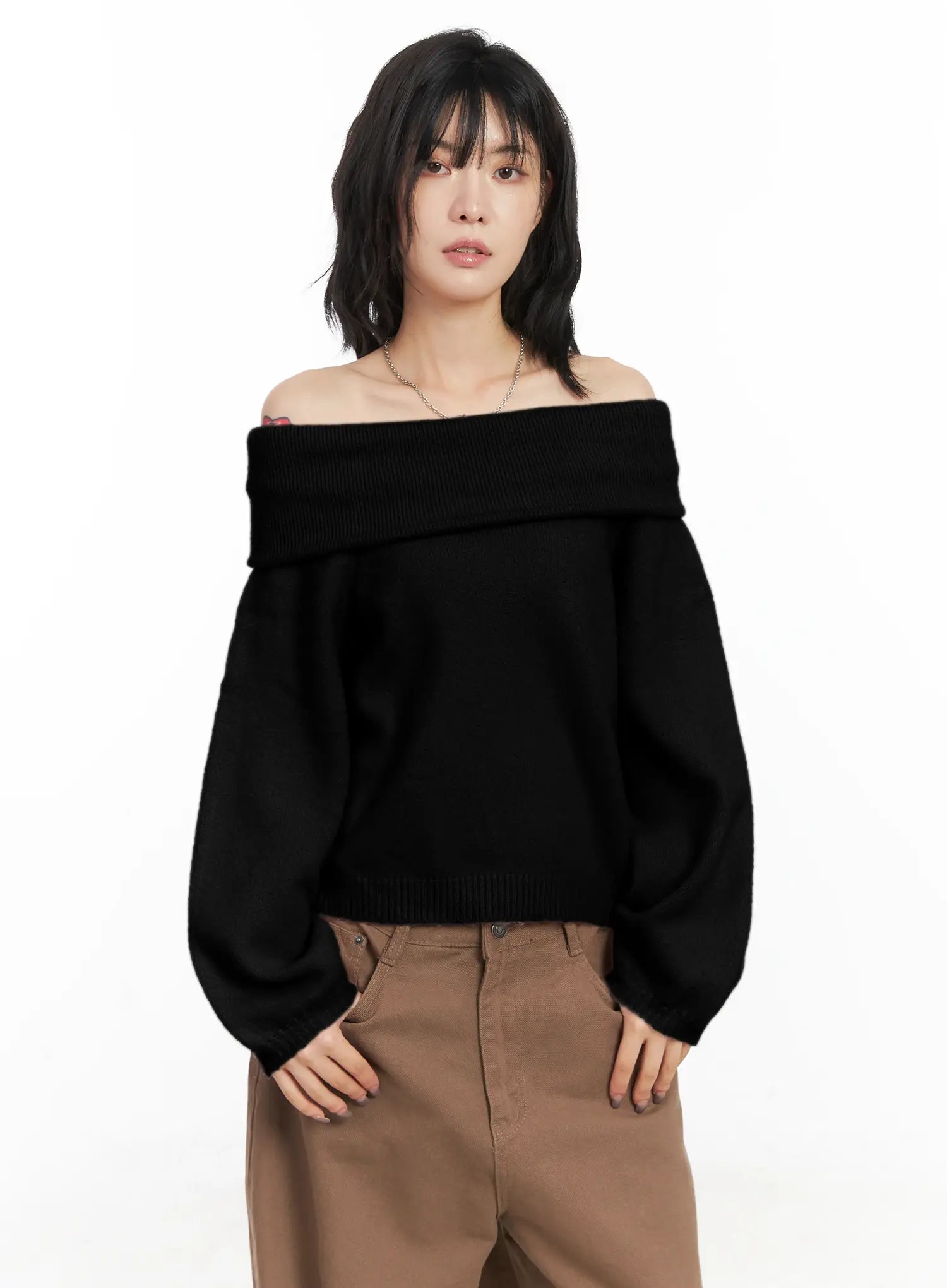 cozy-off-shoulder-knit-sweater-cn528 / Black