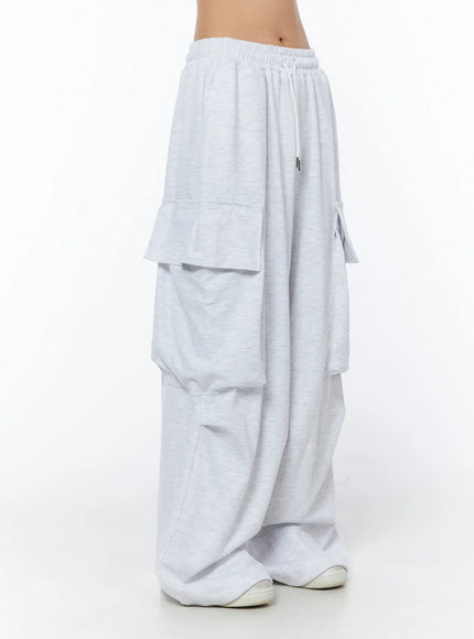 wide-leg-cargo-sweatpants-cy527