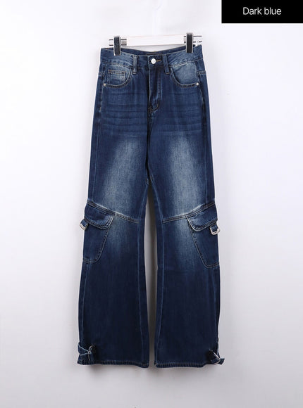straight-fit-pockets-washed-jeans-cj418