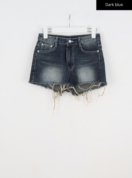 Mid-Rise Ripped Denim Shorts CY315