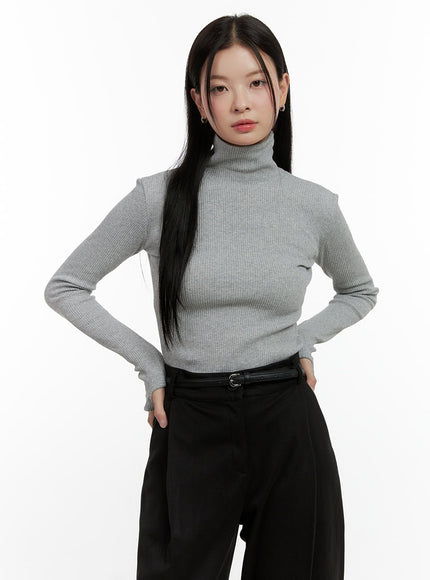 ribbed-long-sleeve-turtleneck-top-on408