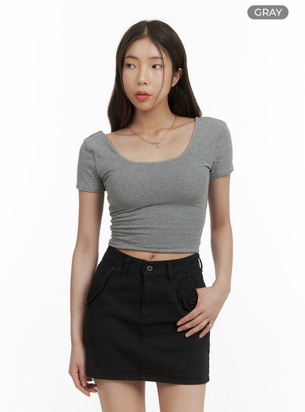 basic-round-neck-cropped-tee-cy417