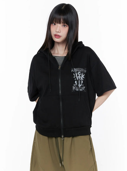 graphic-short-sleeve-hoodie-cu519