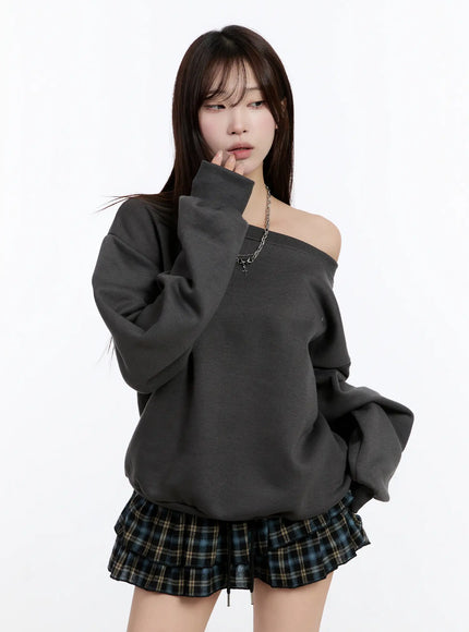 casual-off-shoulder-sweatshirt-cn524 / Dark gray