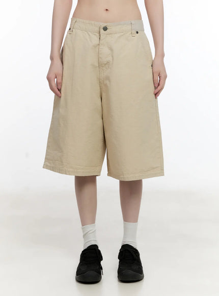 beige-carpenter-jorts-cl507