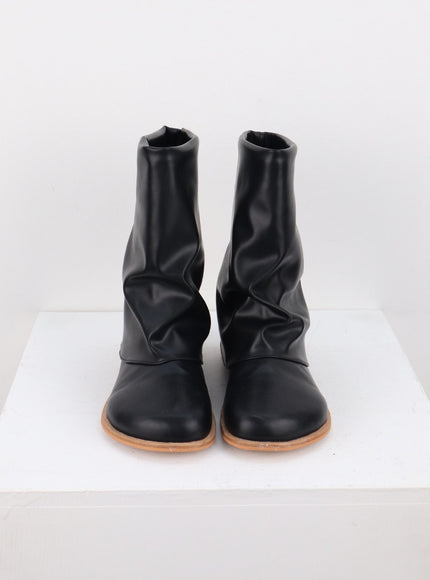 slouched-leather-mid-calf-boots-co318