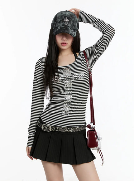 striped-studded-long-sleeve-hoodie-cm511