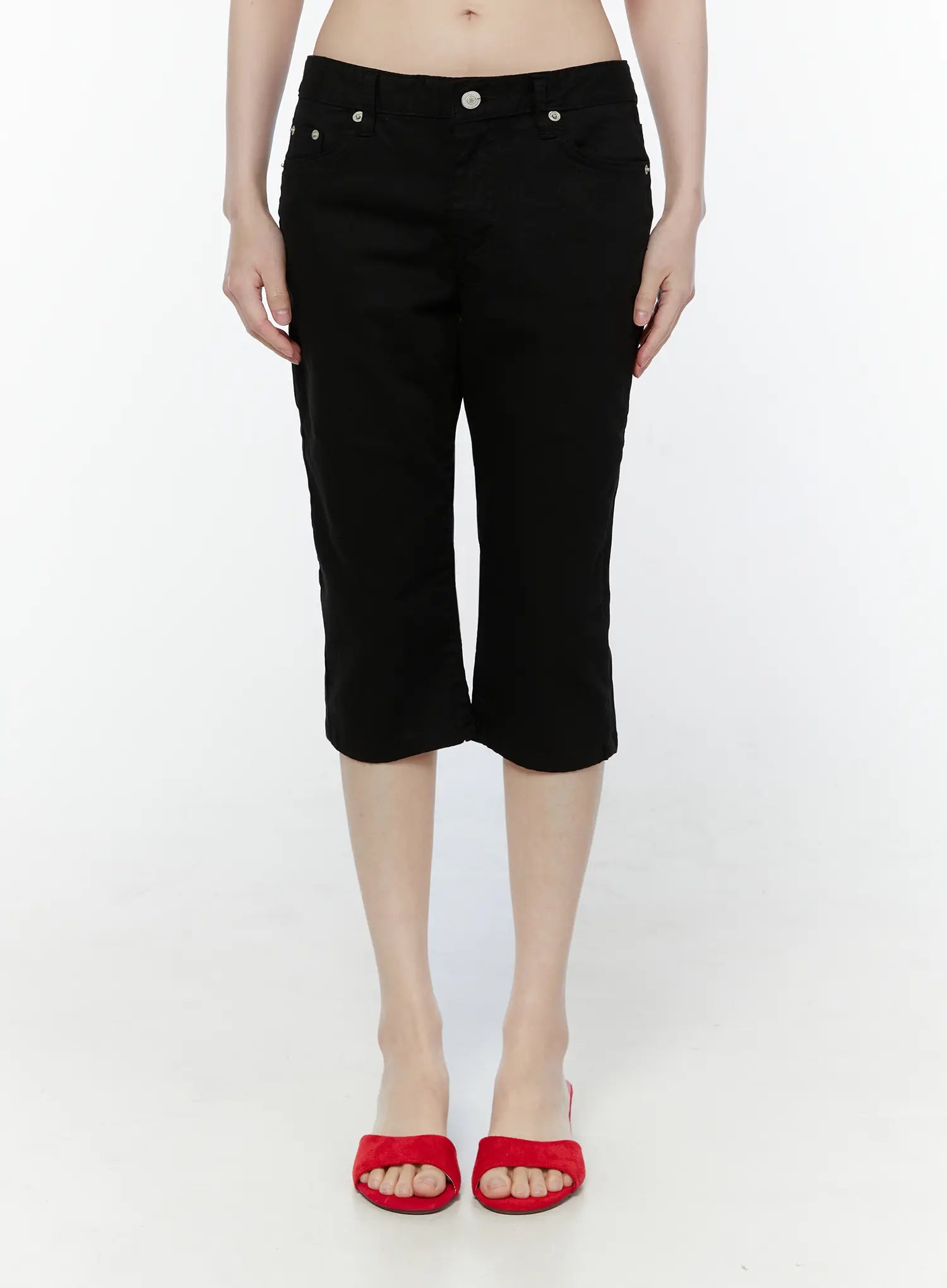 basic-slim-fit-capri-pants-cu508