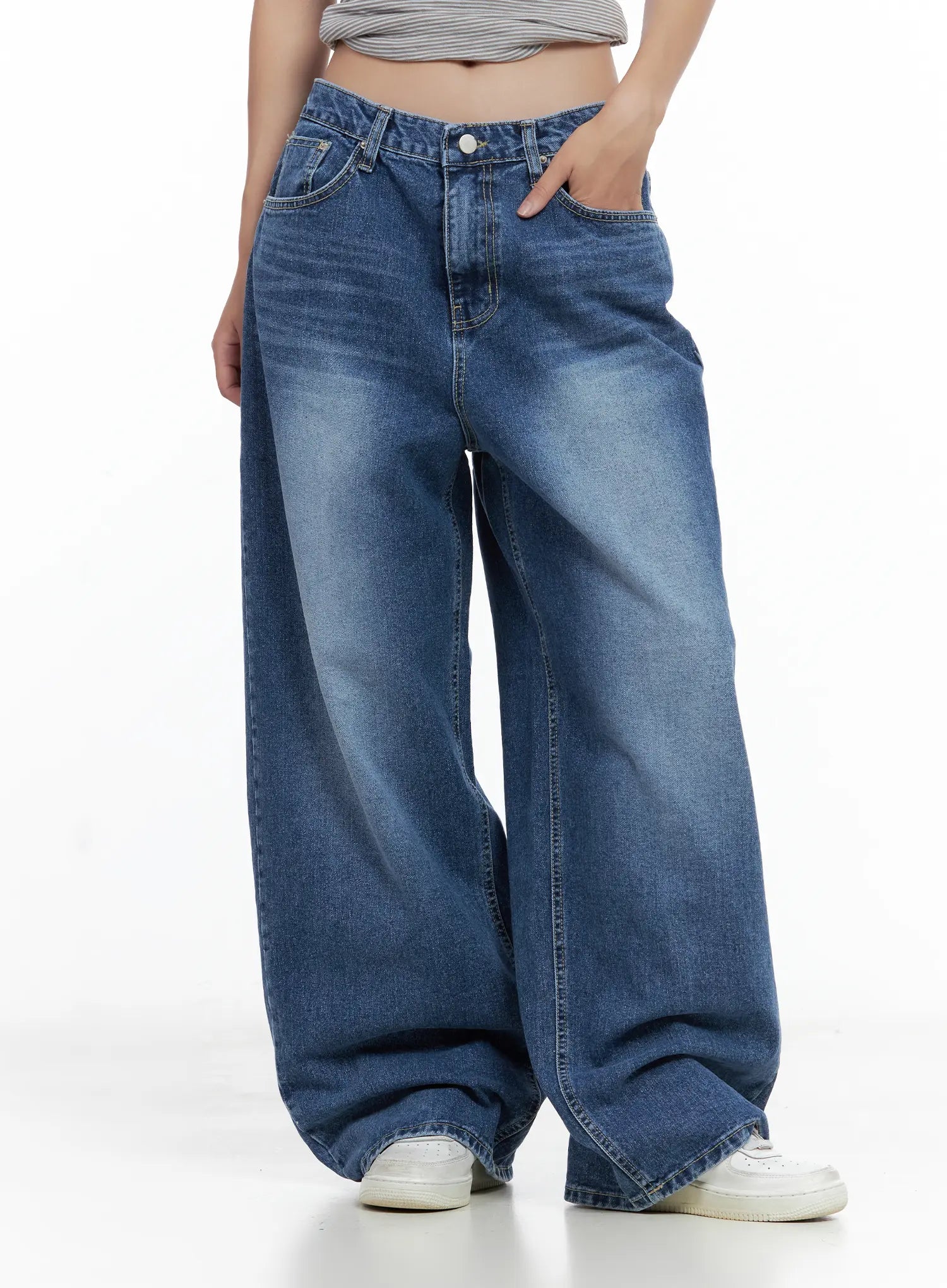 hayoung-washed-wide-leg-denim-jeans-cl509