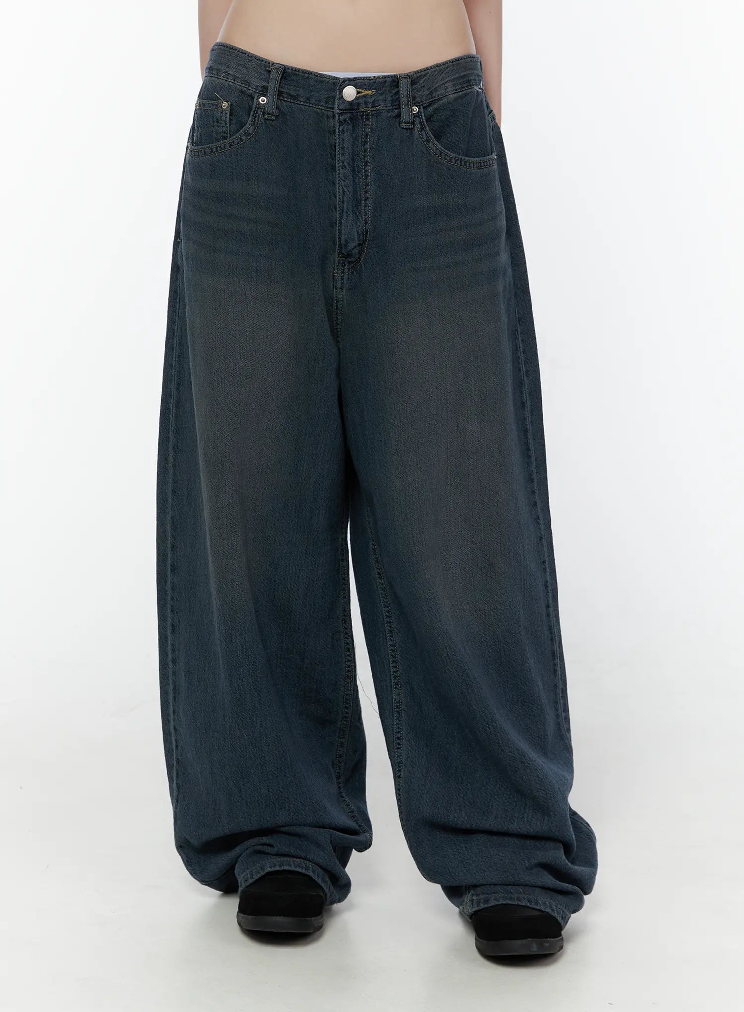 kirby-vintage-wide-leg-jeans-cu508