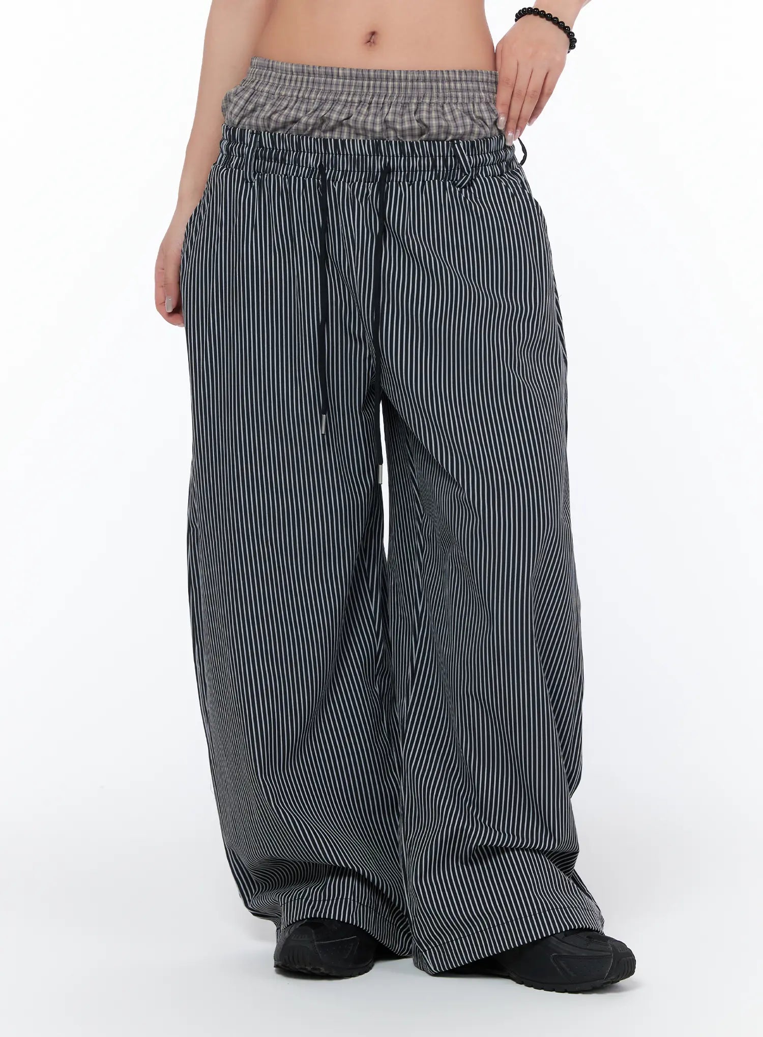 striped-sagging-wide-pants-ca514