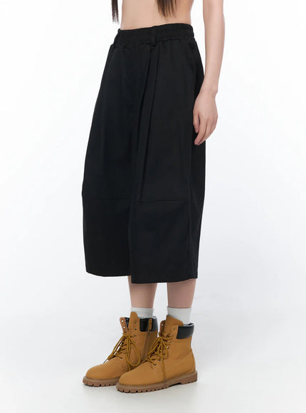 pleated-bermuda-pants-ca528