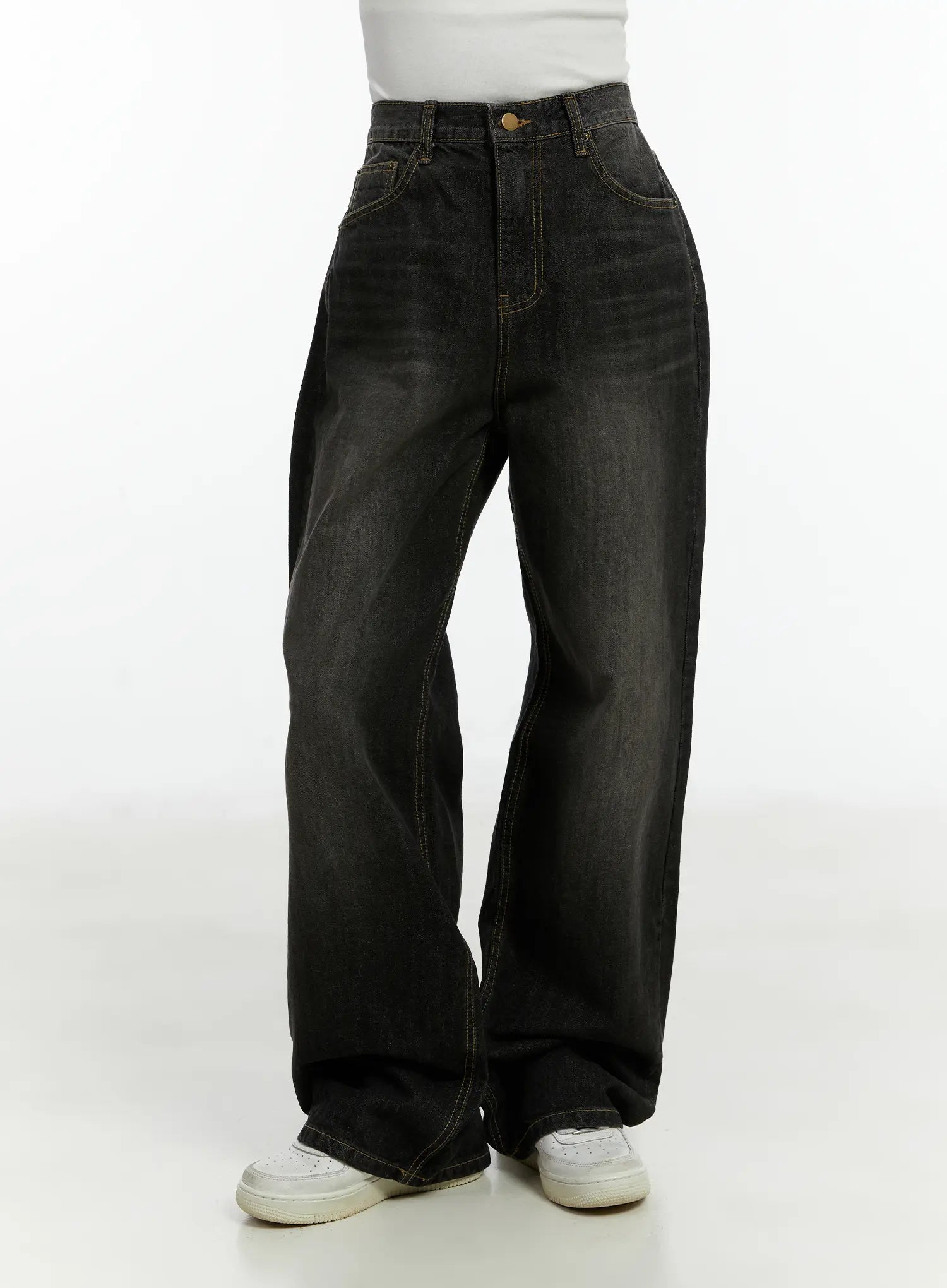 Haze Washed Wide-Leg Jeans CD523 in black, angled front close-up on model, highlighting high waist, front pockets, gold-tone button, and contrast stitch detail on washed denim.