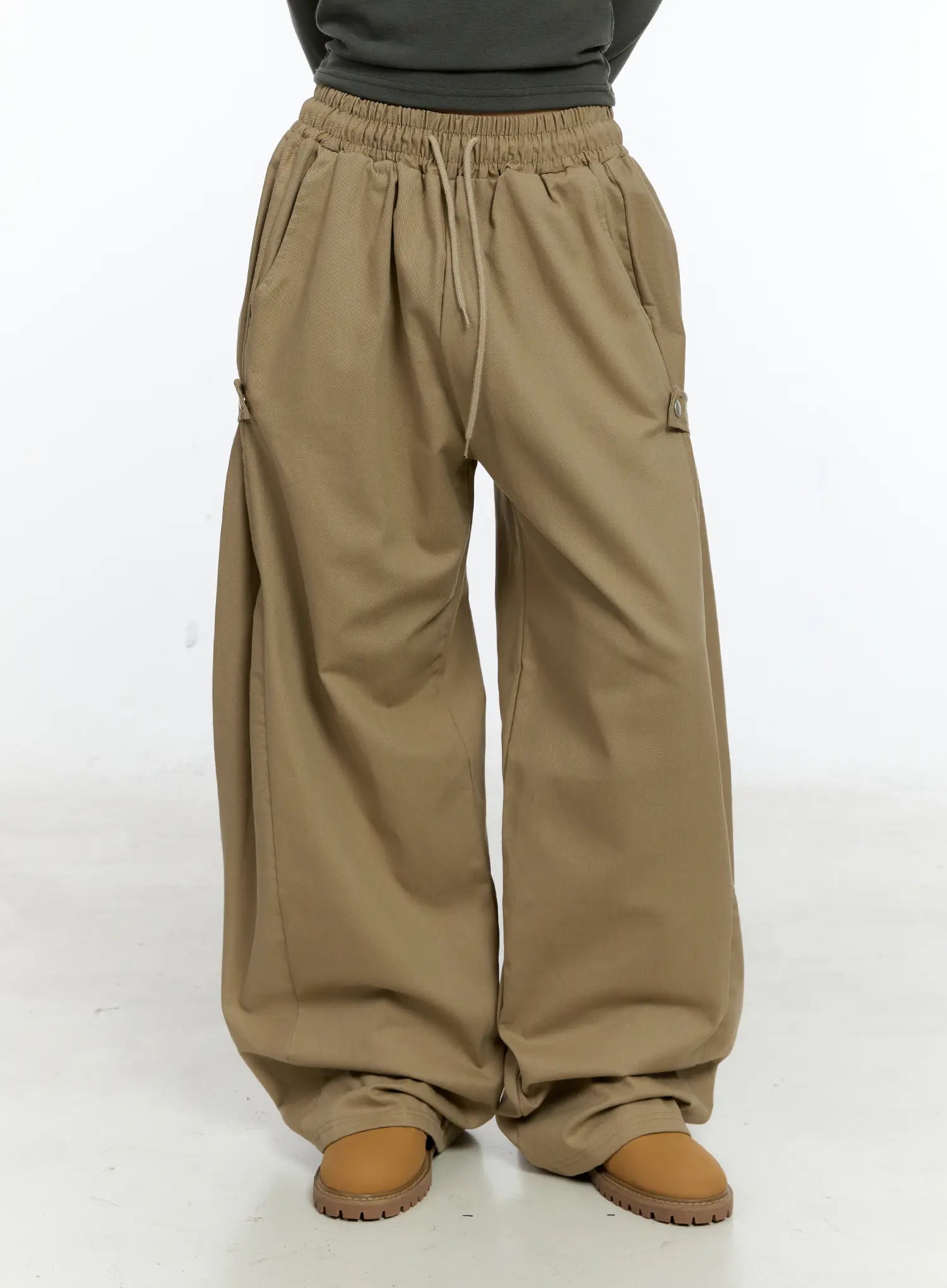 side-button-wide-leg-pants-cs517