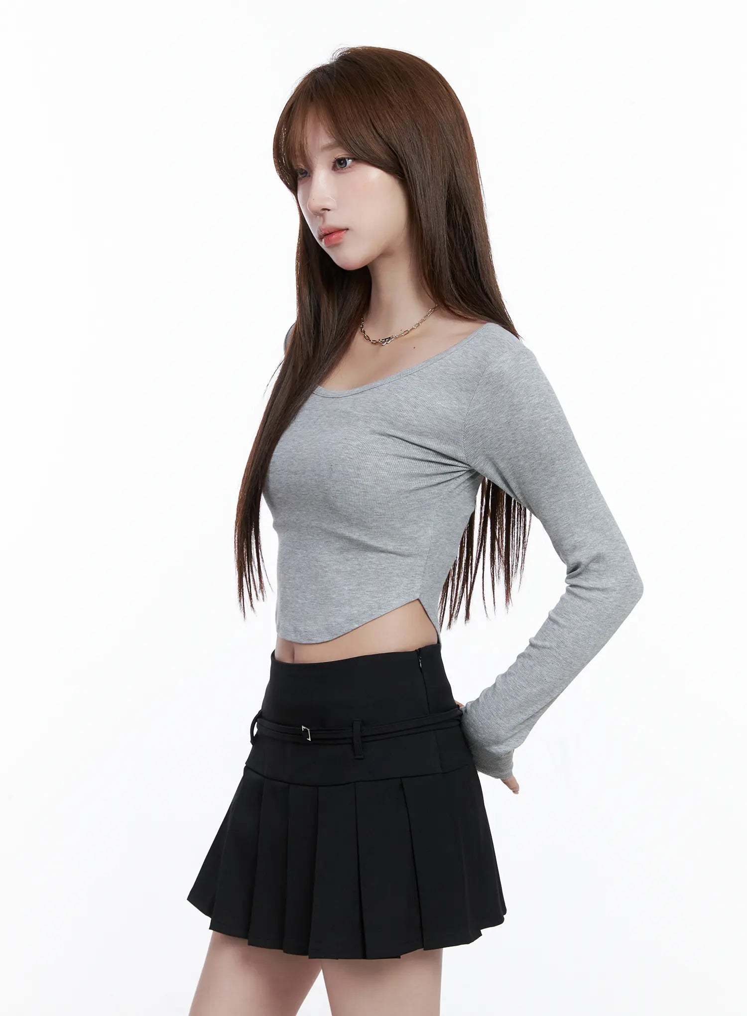 u-neck-crop-long-sleeve-top-cg529 / Gray
