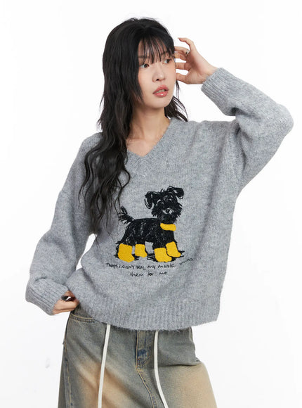 graphic-v-neck-knit-sweater-co507 / Gray