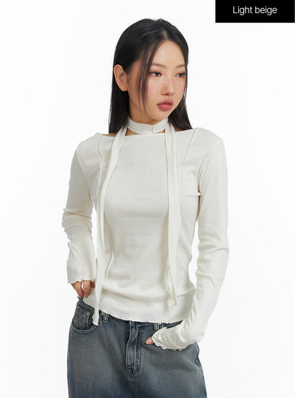 boat-neck-top-with-scarf-cf408 / Light beige