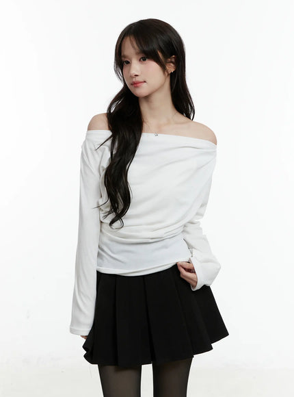 fleece-draped-long-sleeve-top-cd523 / White