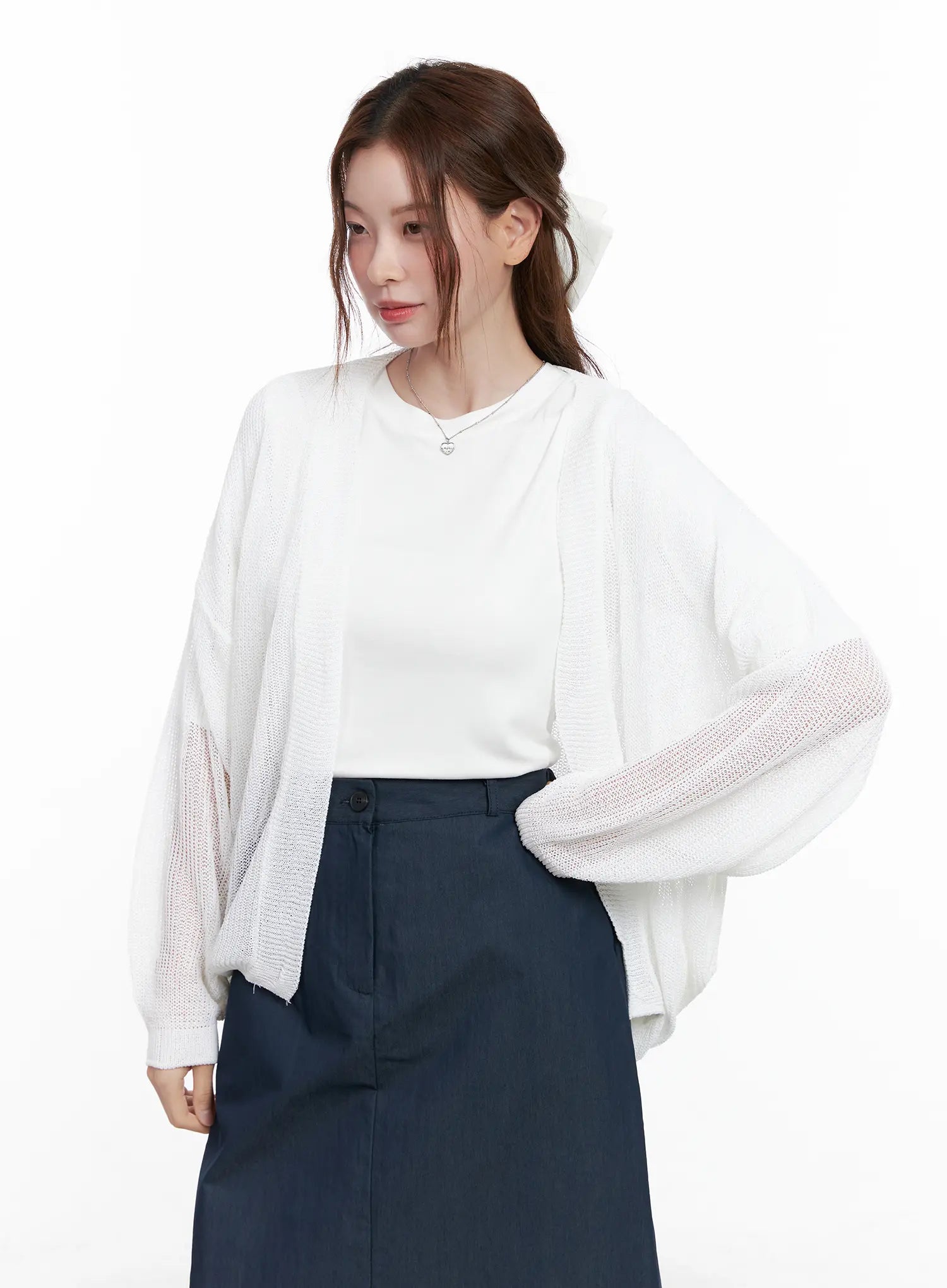 sheer-loose-fit-cardigan-cg521 / Whtie